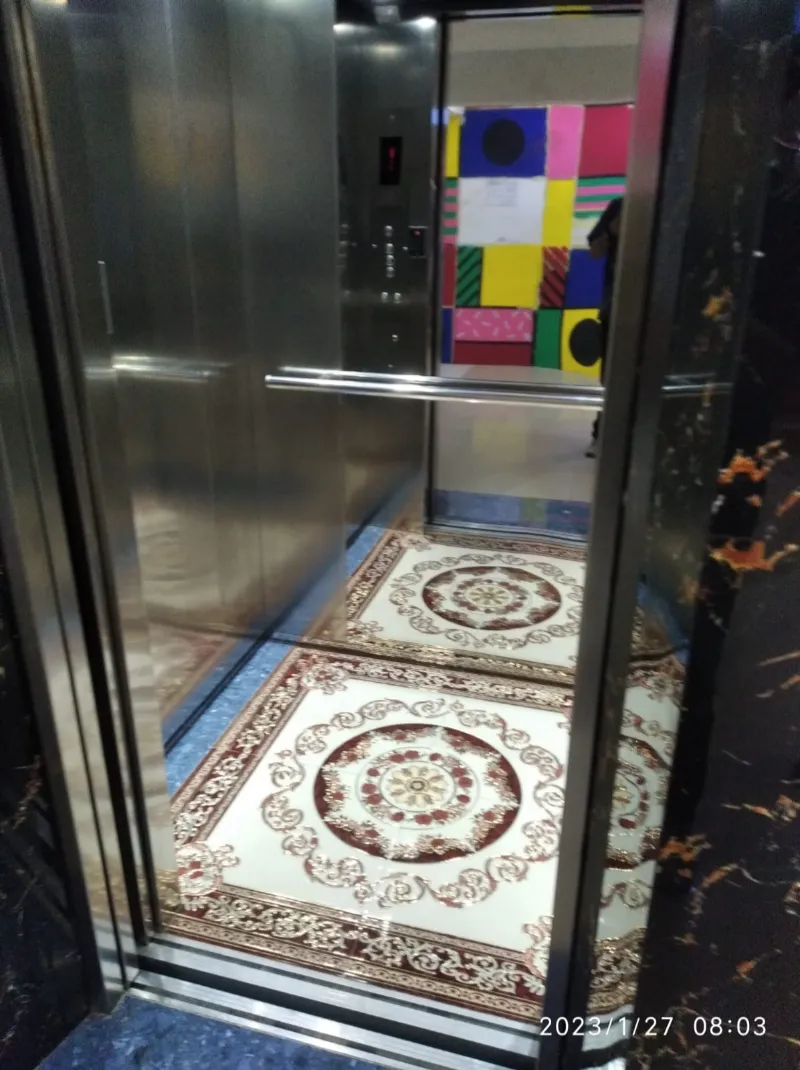 Lift Passenger Sedco Jaya 5